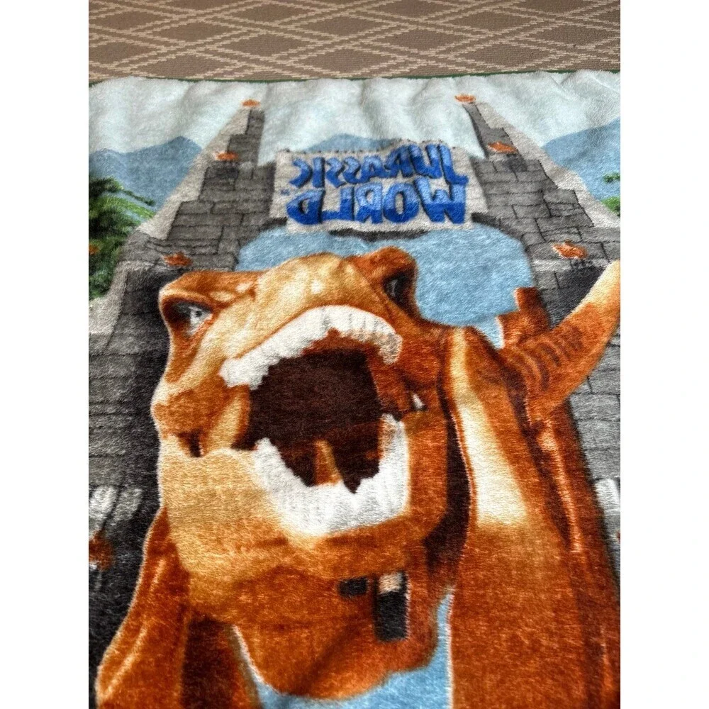 LEGO Jurassic World Plush Throw Blanket Kids Fleece Owen Grady Dinosaur T-Rex